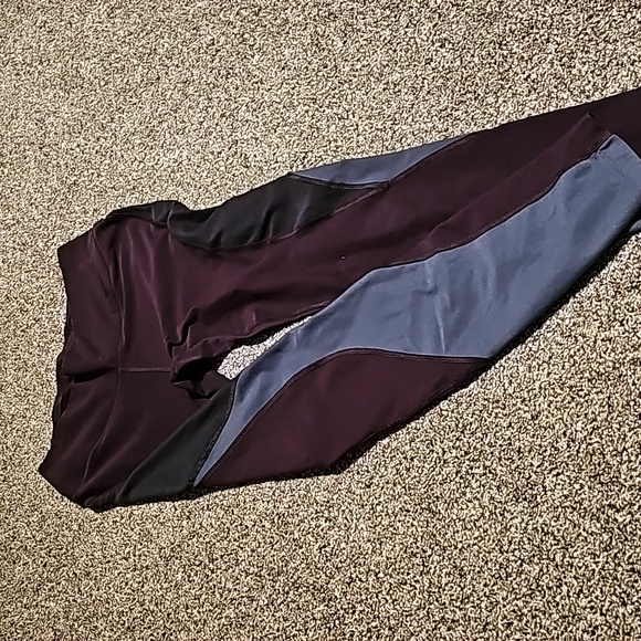 Nike leggings - Picture 2 of 7